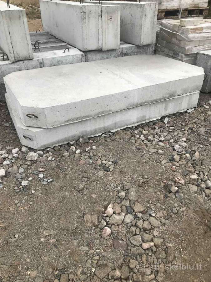 Pamatu blokai ir betoninės kelio plokštes