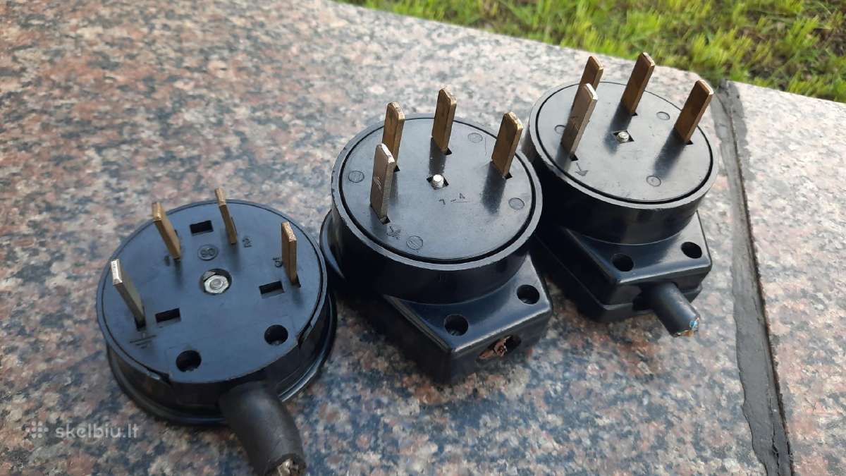 Tarybiniai trifazės kištukai
