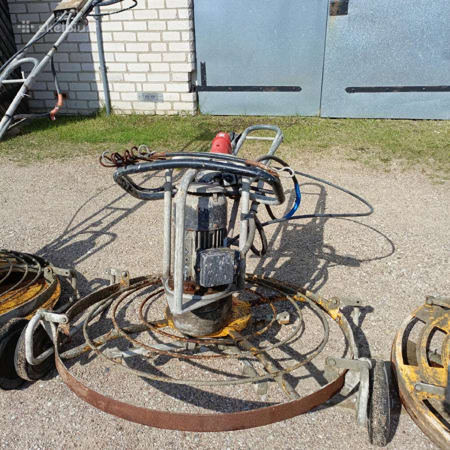 Elektrinė betono glaistyklė
