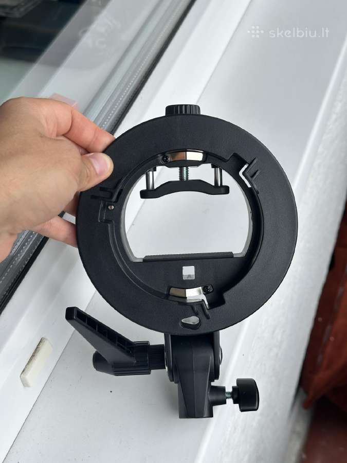 Blykstes S-type bracket