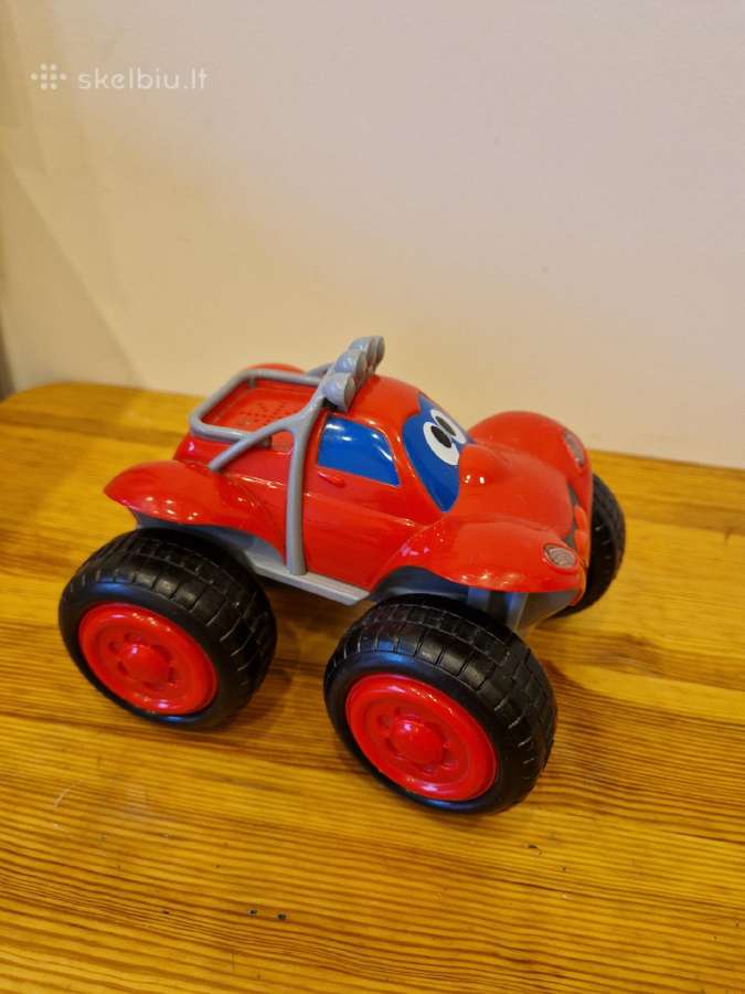 Tvirto plastiko automobilis - nuotraukos Nr. 2