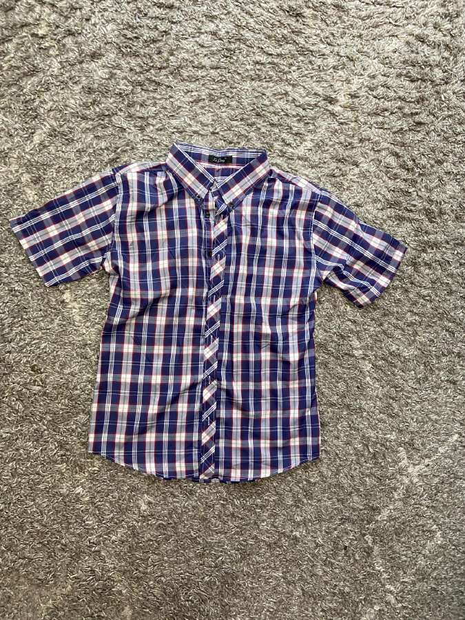 Burberry rašto vyriški marškiniai (nauji)