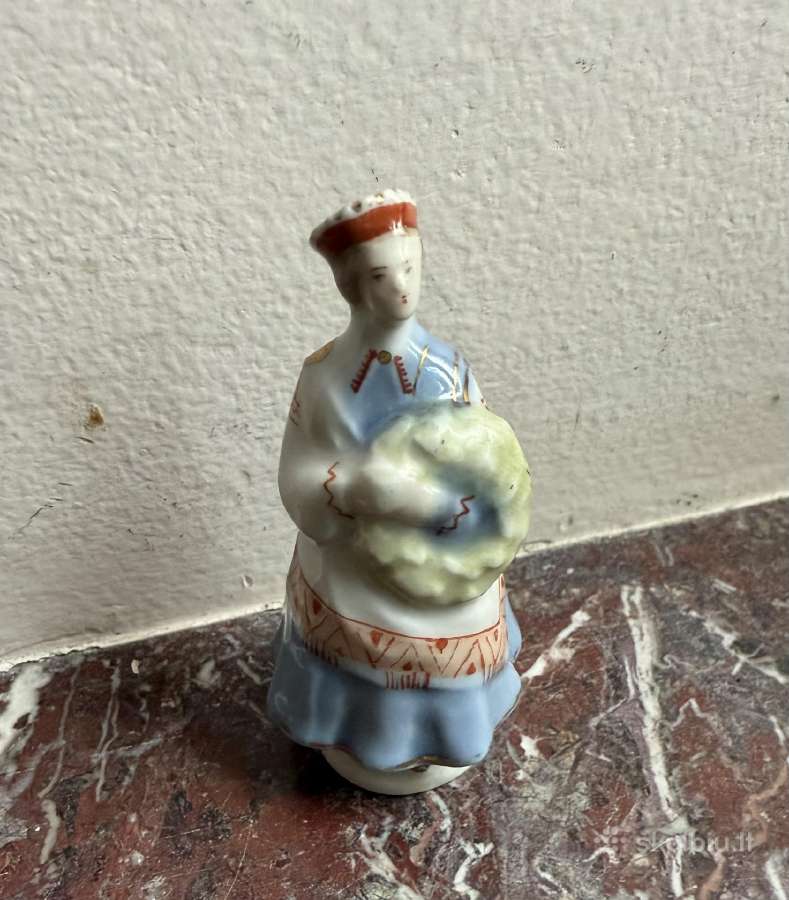 Latvija skulptūrėlė