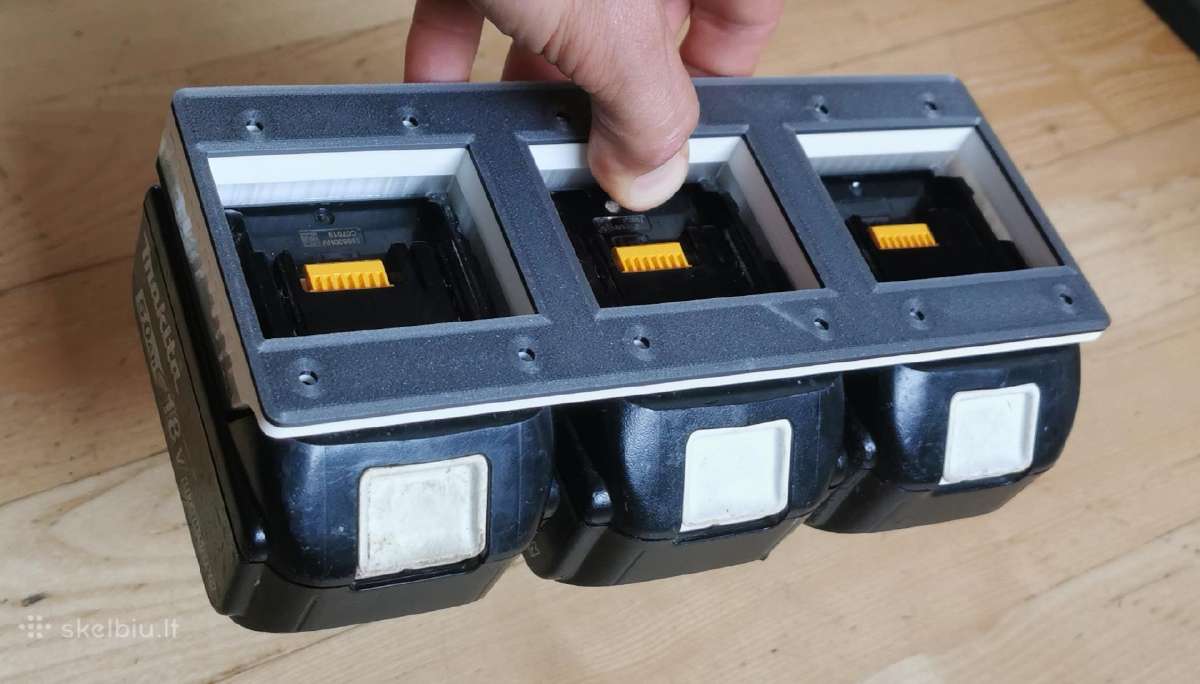 Laikyklis baterijų 3vnt. Makita Lxt 18v