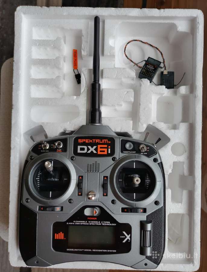 Siustuvas Spektrum Dx6i + imtuvas Ar6200