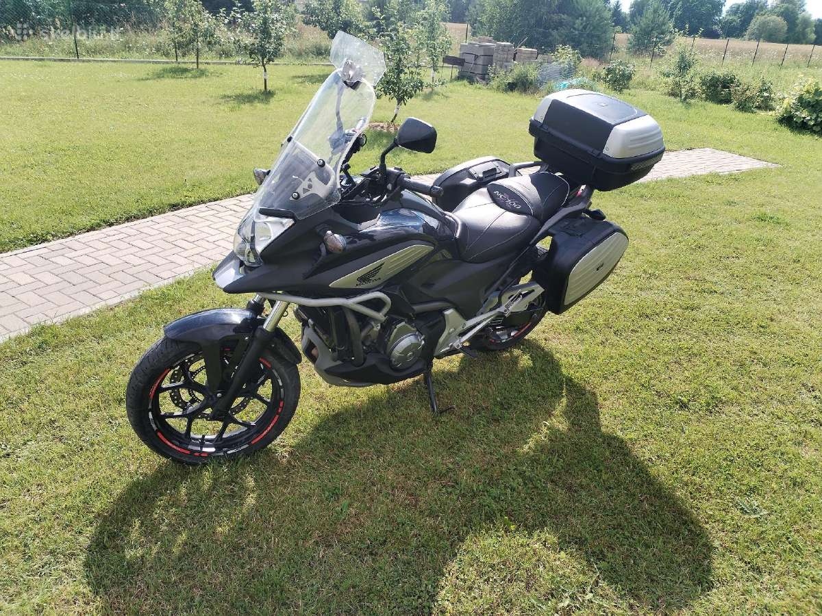 Honda nc 700 dct,parduodu/ keiciu