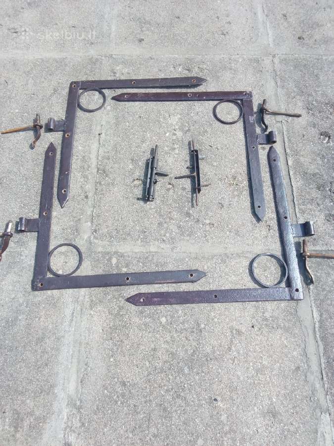Garažo vartų metaliniai kampai, vyriai