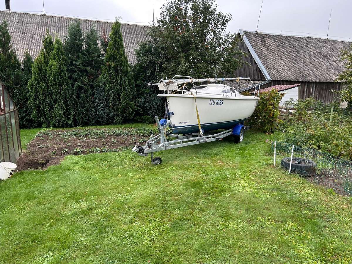 Parduodama jachta Viva 600 su registruota priekaba - nuotraukos Nr. 5