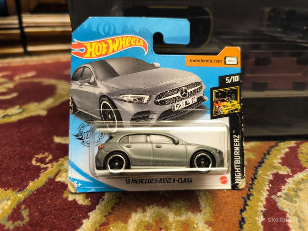 Hot Wheels MB modeliukas