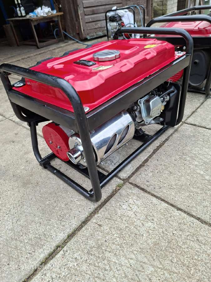 Benzininiai generatoriai 3.8kw ir 2kw - nuotraukos Nr. 4