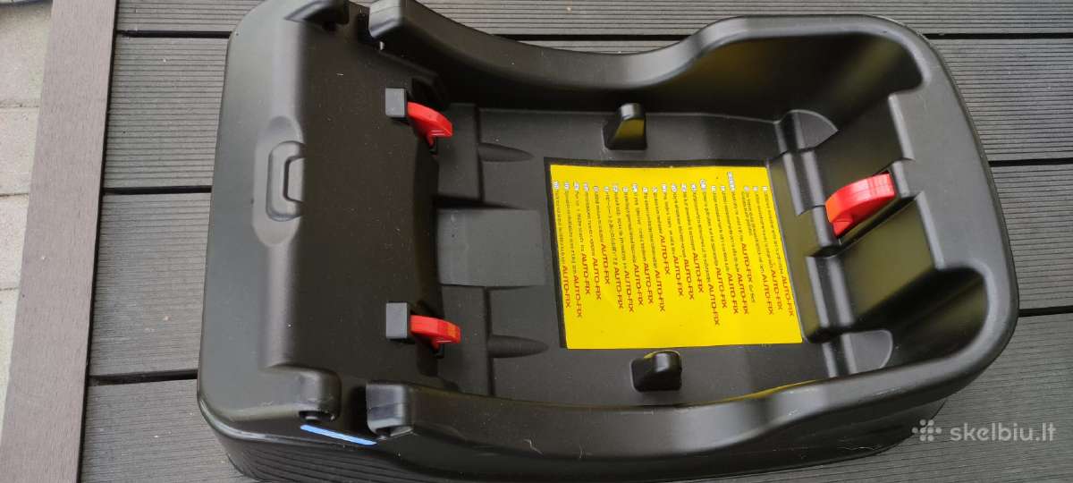 Bazė tvirtintis diržais Chicco Auto-fix