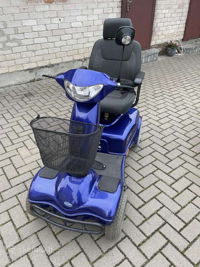 Vokiškas, nauji akumuliatoriai.