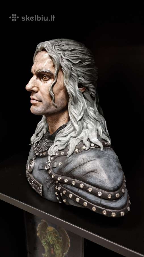 The Witcher biustas 40cm - nuotraukos Nr. 2