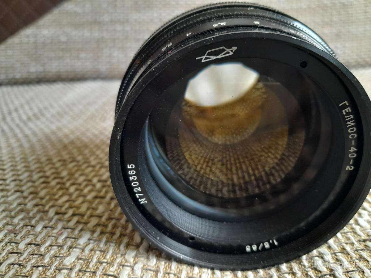 Parduodu objektyvus: sony-e, m42, nikon , pentacon
