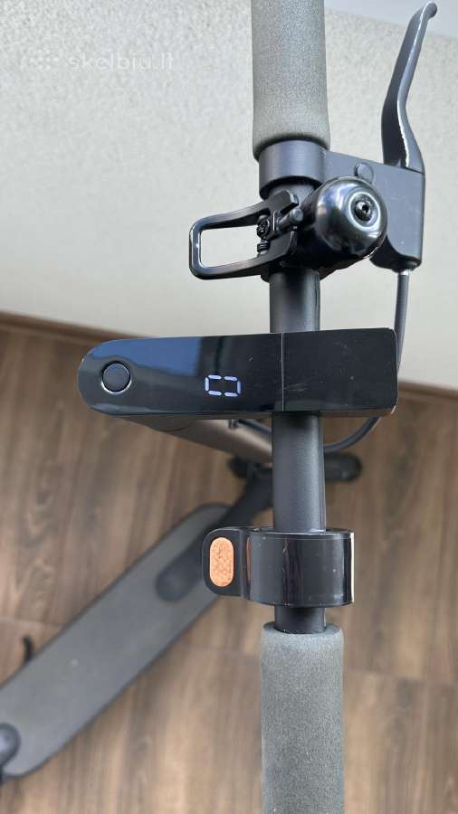 Elektrinis paspirtukas Xiaomi Mi Scooter Essential - nuotraukos Nr. 5