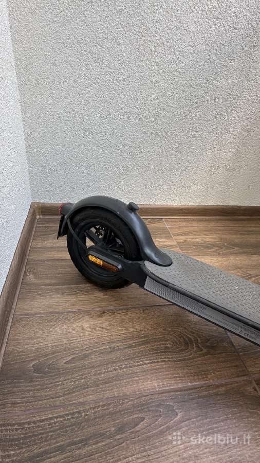 Elektrinis paspirtukas Xiaomi Mi Scooter Essential - nuotraukos Nr. 8
