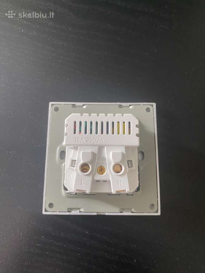 Sieninis lizdas su Usb prievadais +C tipo 220v - nuotraukos Nr. 7