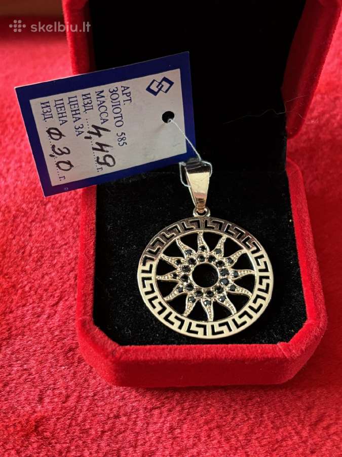 Prabangūs auksiniai Versace, Chanel pakabukai