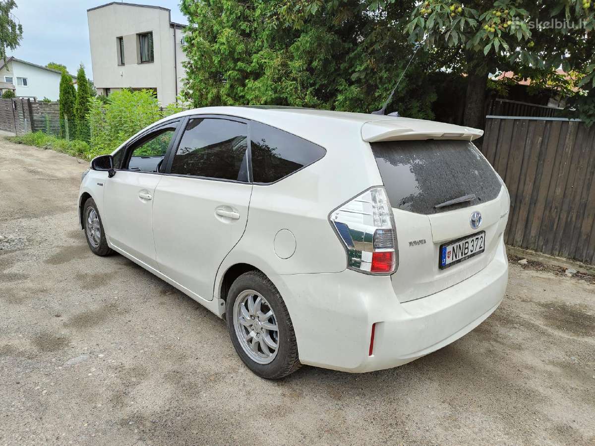Toyota Prius nuoma/arenda Kaune /bolt - nuotraukos Nr. 6