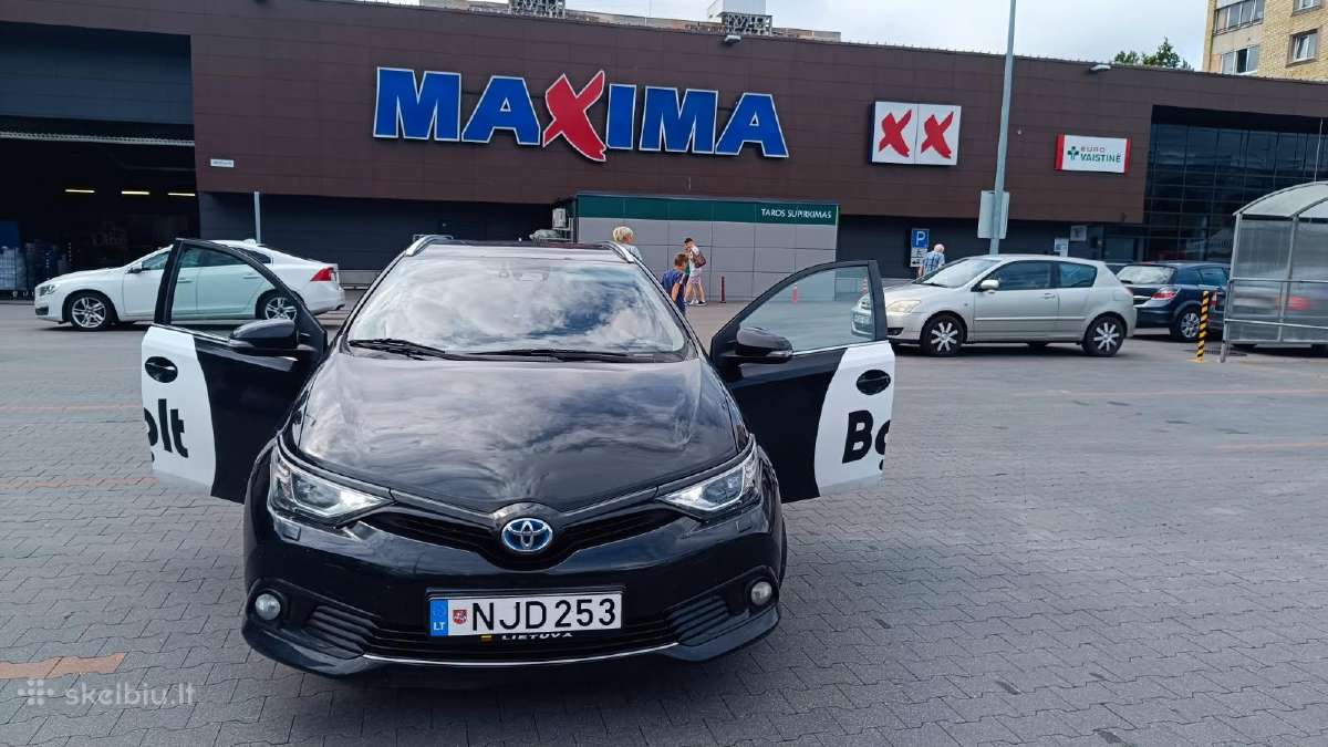 Toyota Prius nuoma/arenda Kaune /bolt - nuotraukos Nr. 8