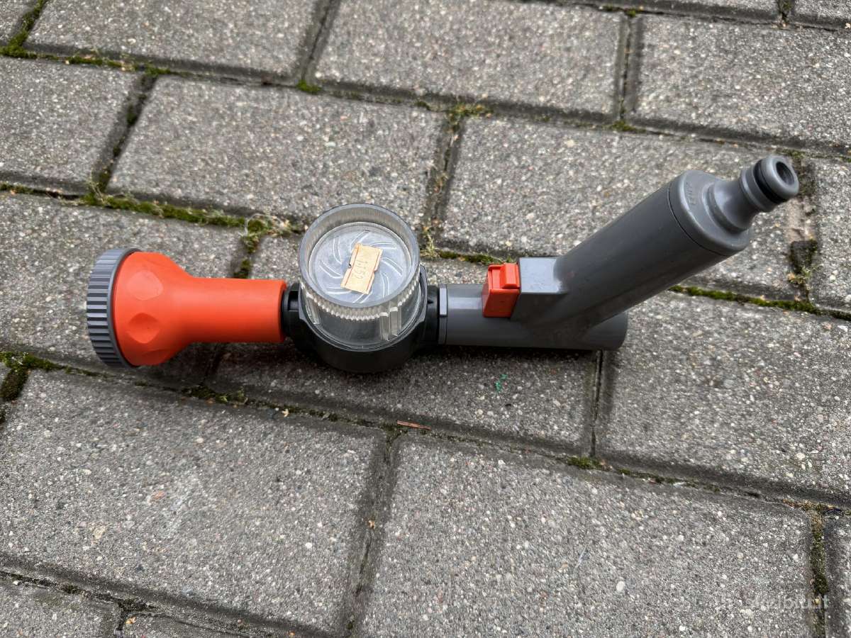 Gardena laistymo antgalis su trąšų dozatoriumi - nuotraukos Nr. 2