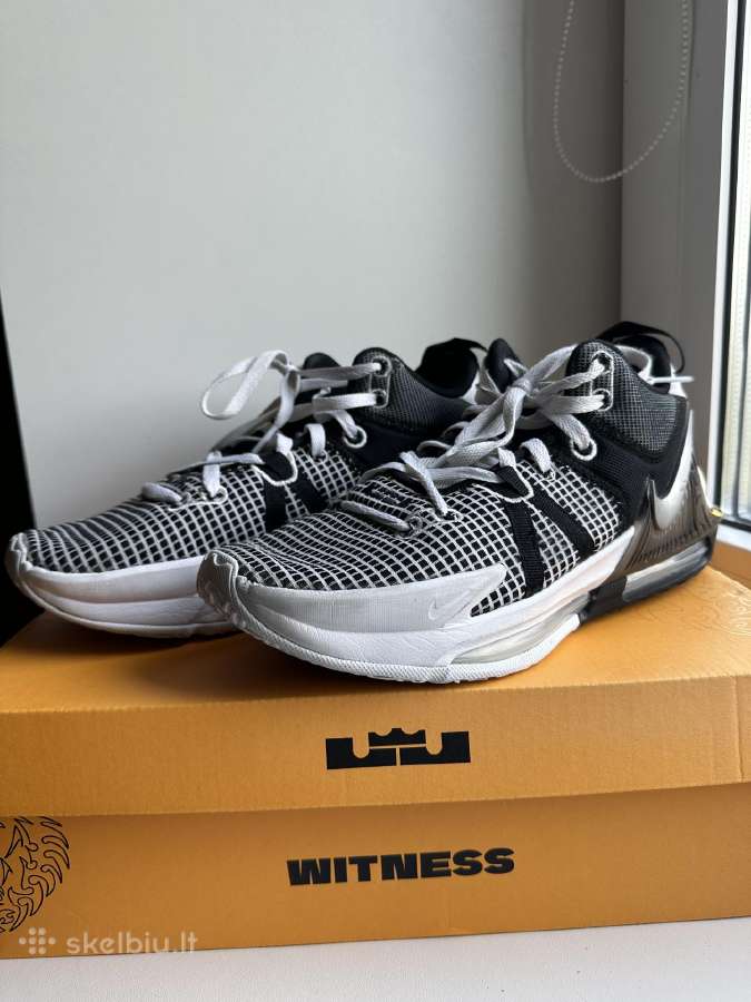 Nike Lebron Witness VII 43 dydis