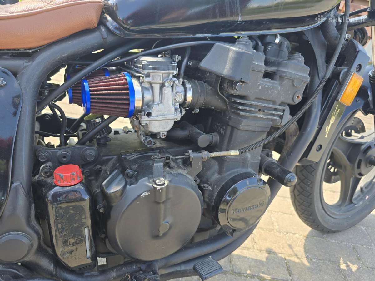 Parduodu čioperį Kawasaki Zl600, custom - nuotraukos Nr. 8