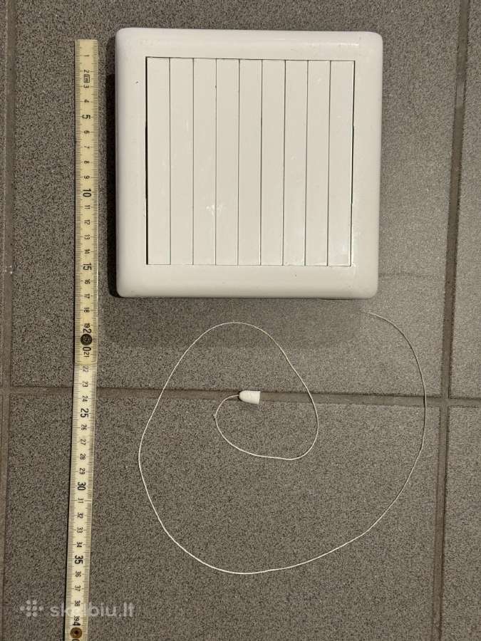 Plastikinės ventiliacijos grotelės su sklende D95