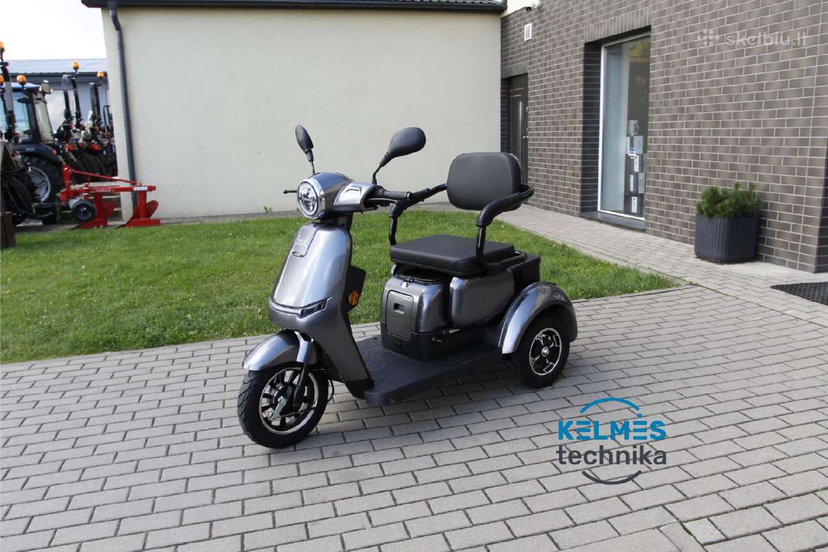 Elektrinis triratis Skuteris "Skut F7"
