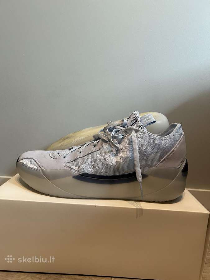 Air Jordan Xxxix