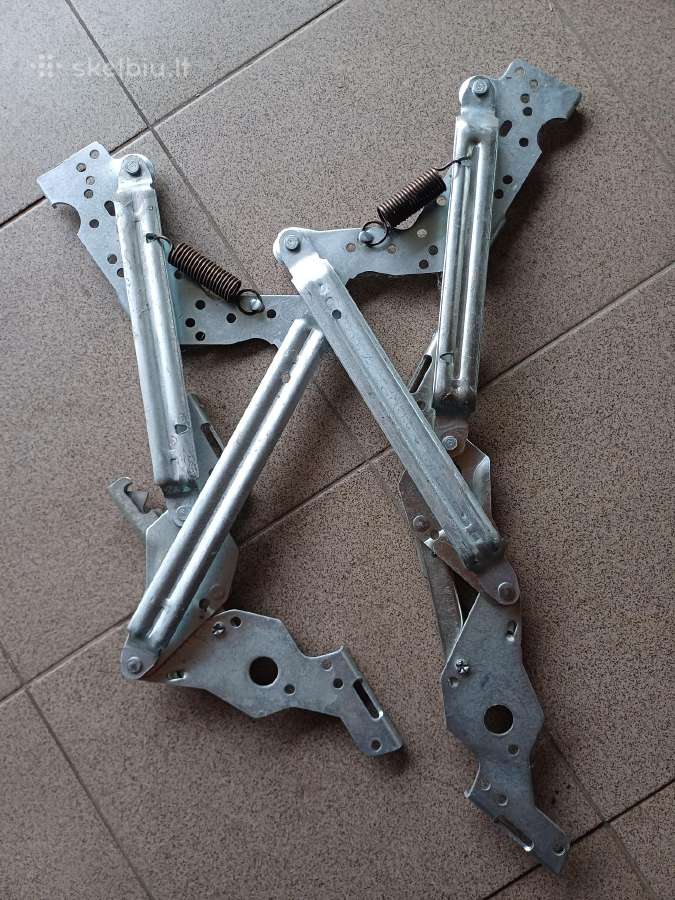 Sofos lovos išlankstymo mechanizmų komplektas