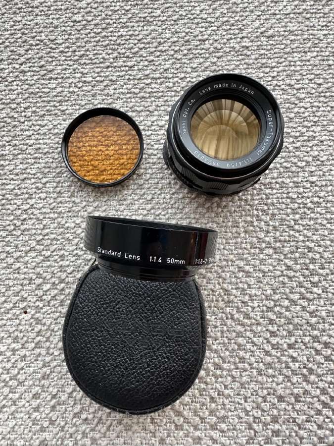 Pentax Asahi Super-takumar 50mm f/1.4 (M42)