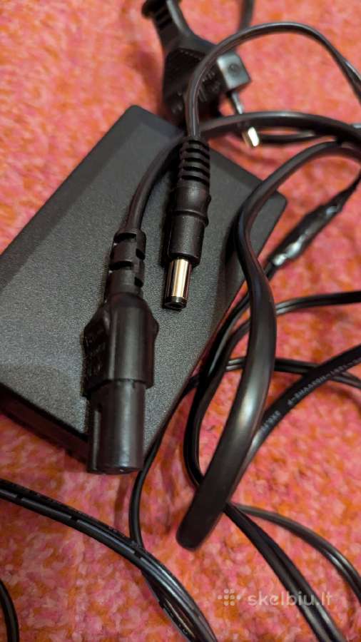 Maitinimo blokelis 220v->12vdc €10 - nuotraukos Nr. 2