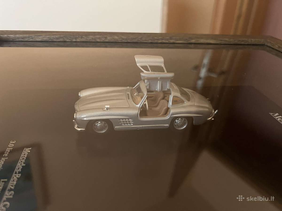 Mercedes Benz modelis - paveikslas - nuotraukos Nr. 6