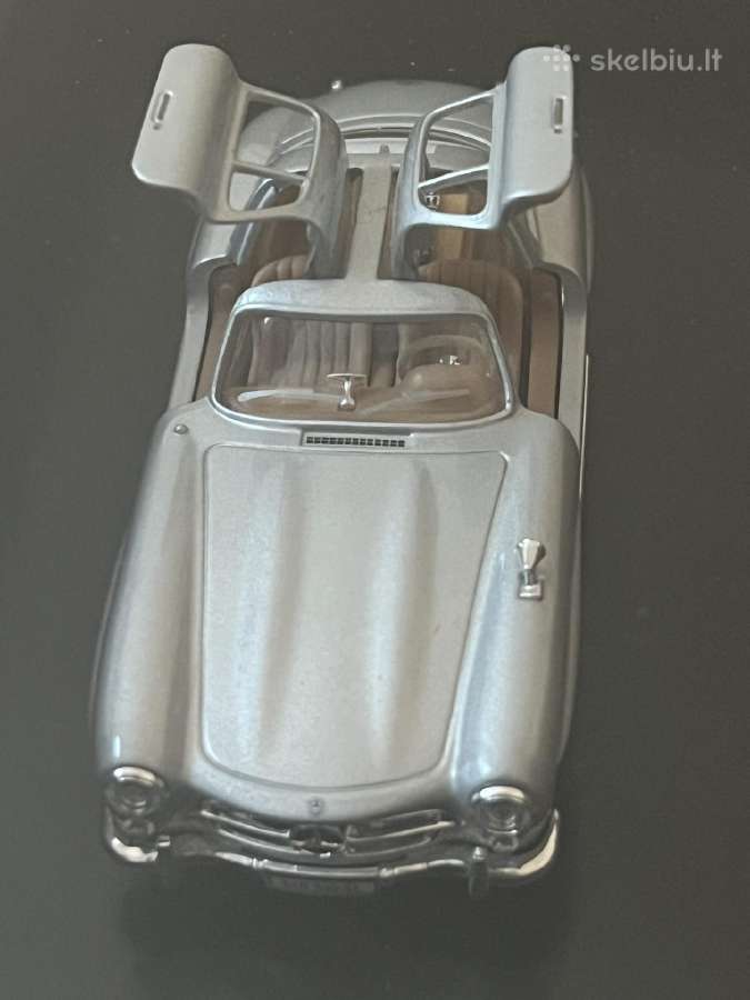 Mercedes Benz modelis - paveikslas - nuotraukos Nr. 8