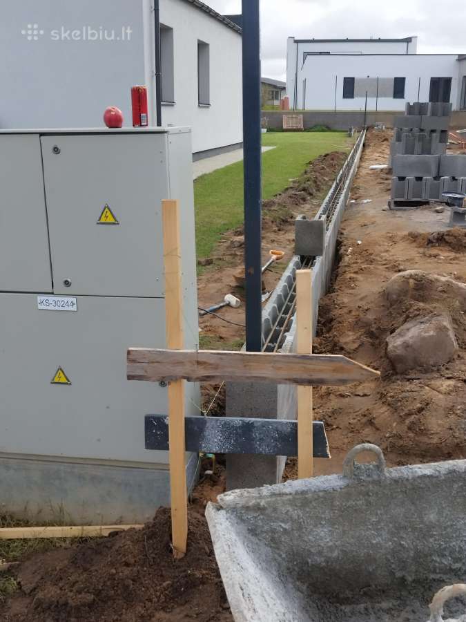 Atraminių sienučių, Tvoros rostverkų betonavimas. - nuotraukos Nr. 12