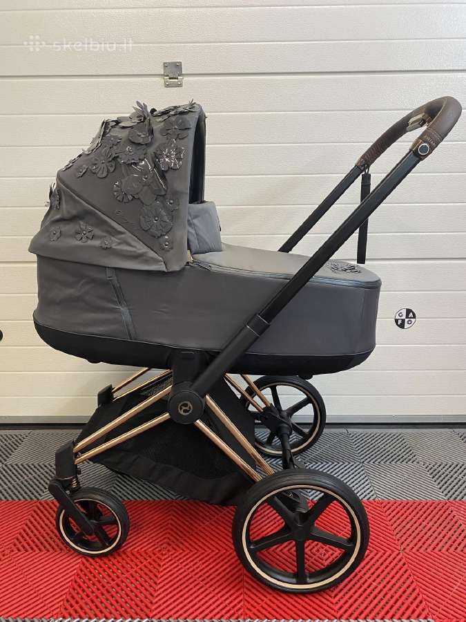 Cybex Priam V4 Rose Gold Simply Flowers Grey