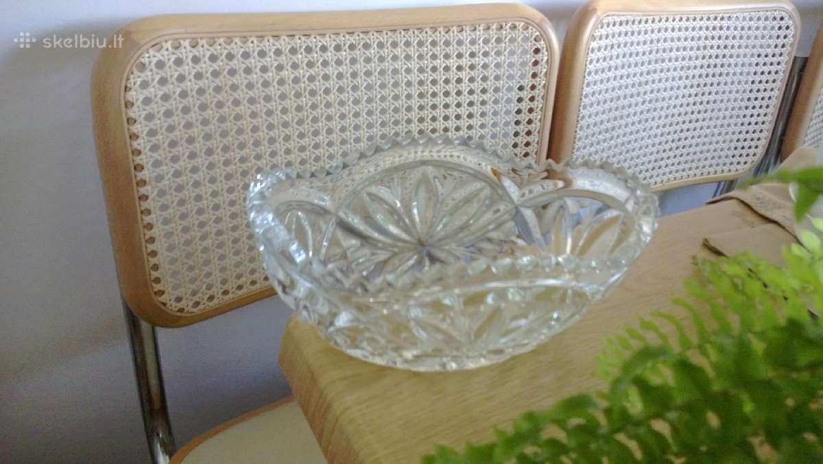Krištolinė vaza