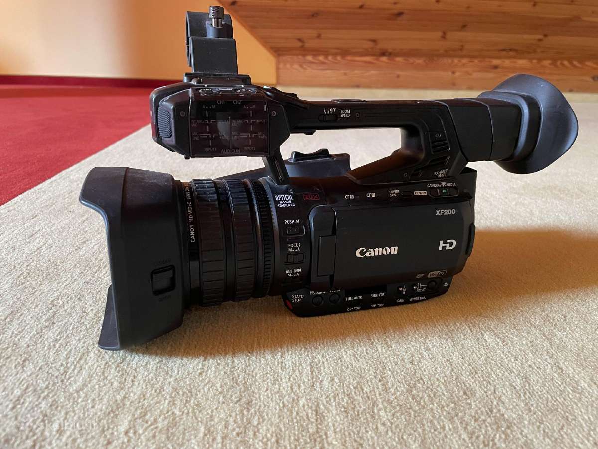Canon Xf 200 profesionali kamera