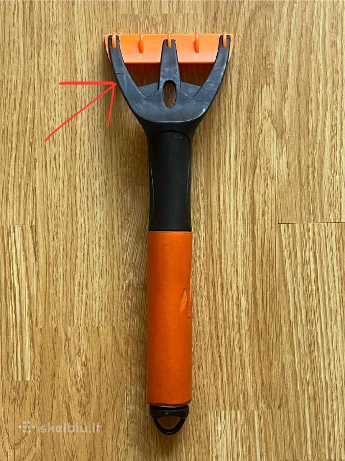 Automobilio stiklo ledo grandiklis