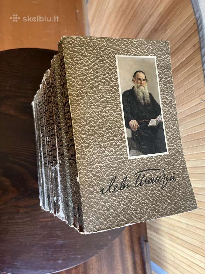N. L. Tolstojaus knygų rinkinys Vilniuje