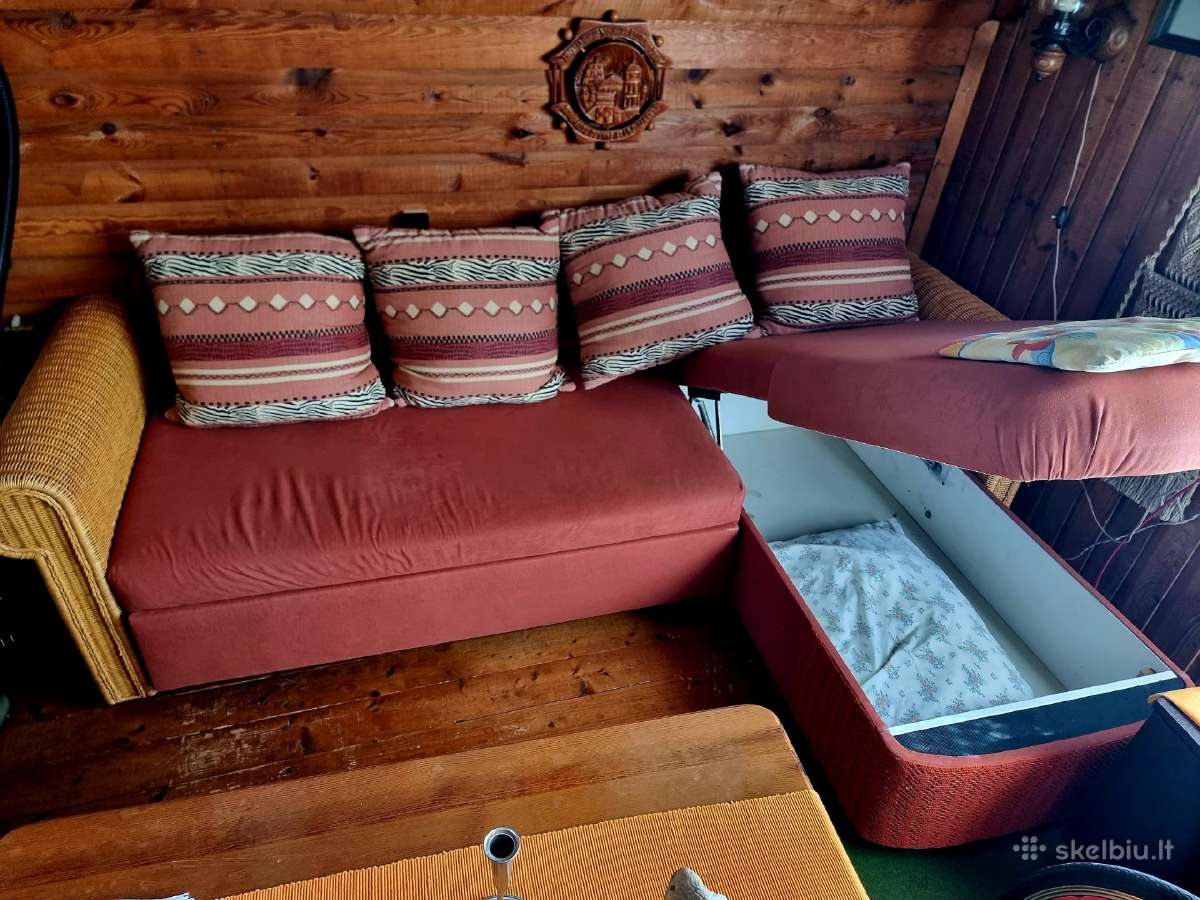 Kampinė miegama sofa su pintais porankiais - nuotraukos Nr. 3
