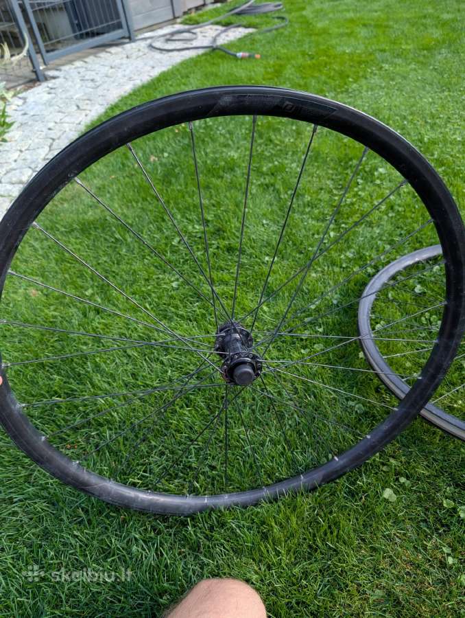 Gravel dviračio ratai Syncros Race X25 Disc