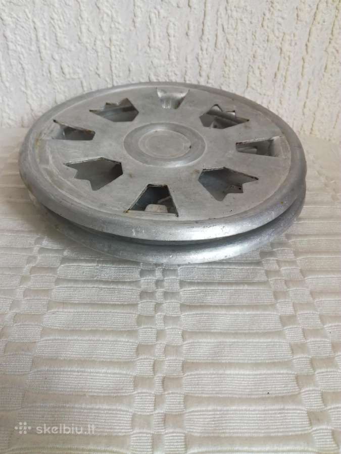Karštų puodų,keptuvių padėklai senų laikų - nuotraukos Nr. 6