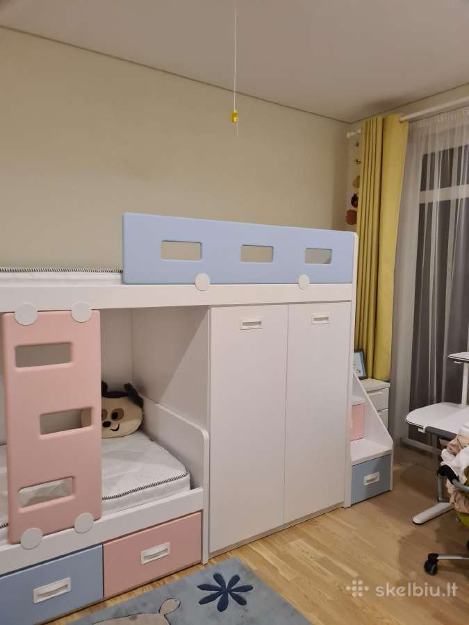 2 aukštų lova su gilia spinta ir stalčiais