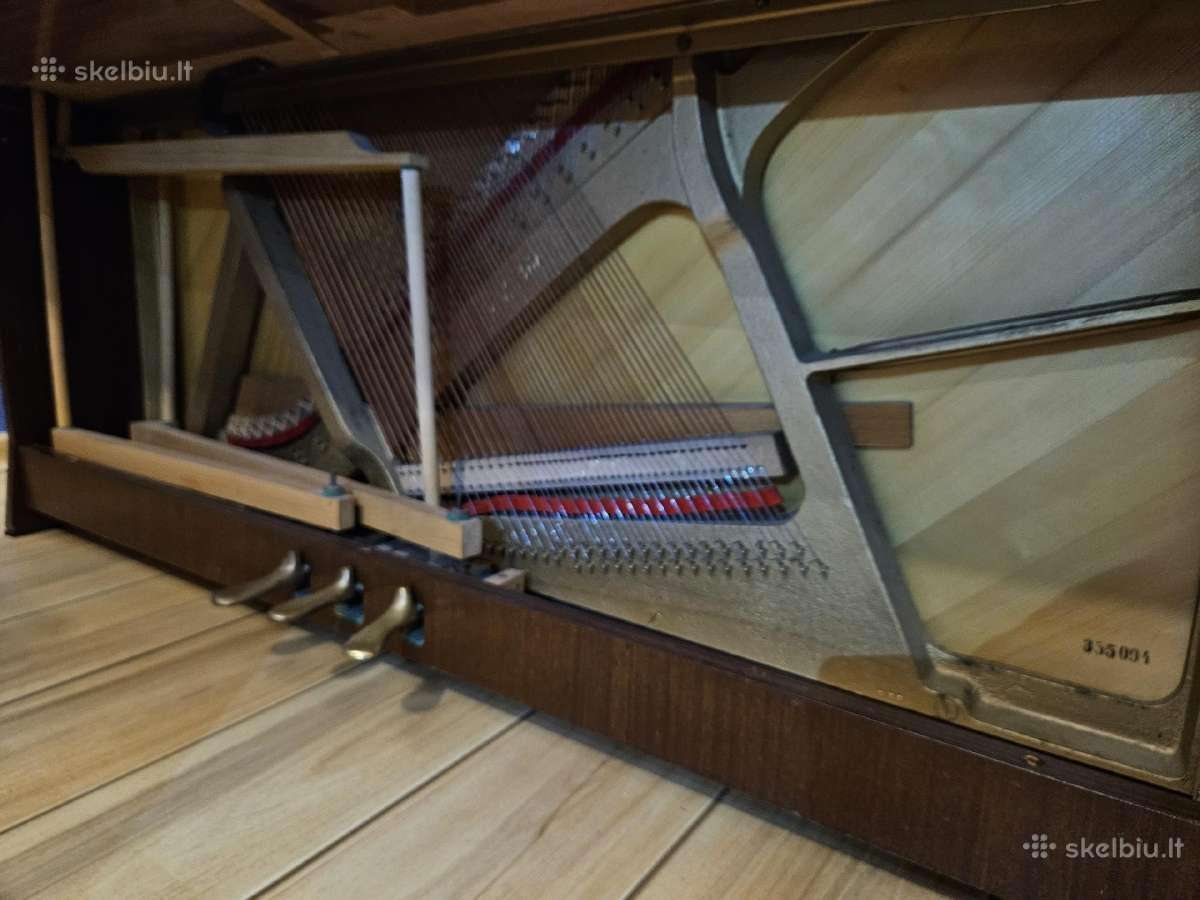 Pianinas Petrof - nuotraukos Nr. 6