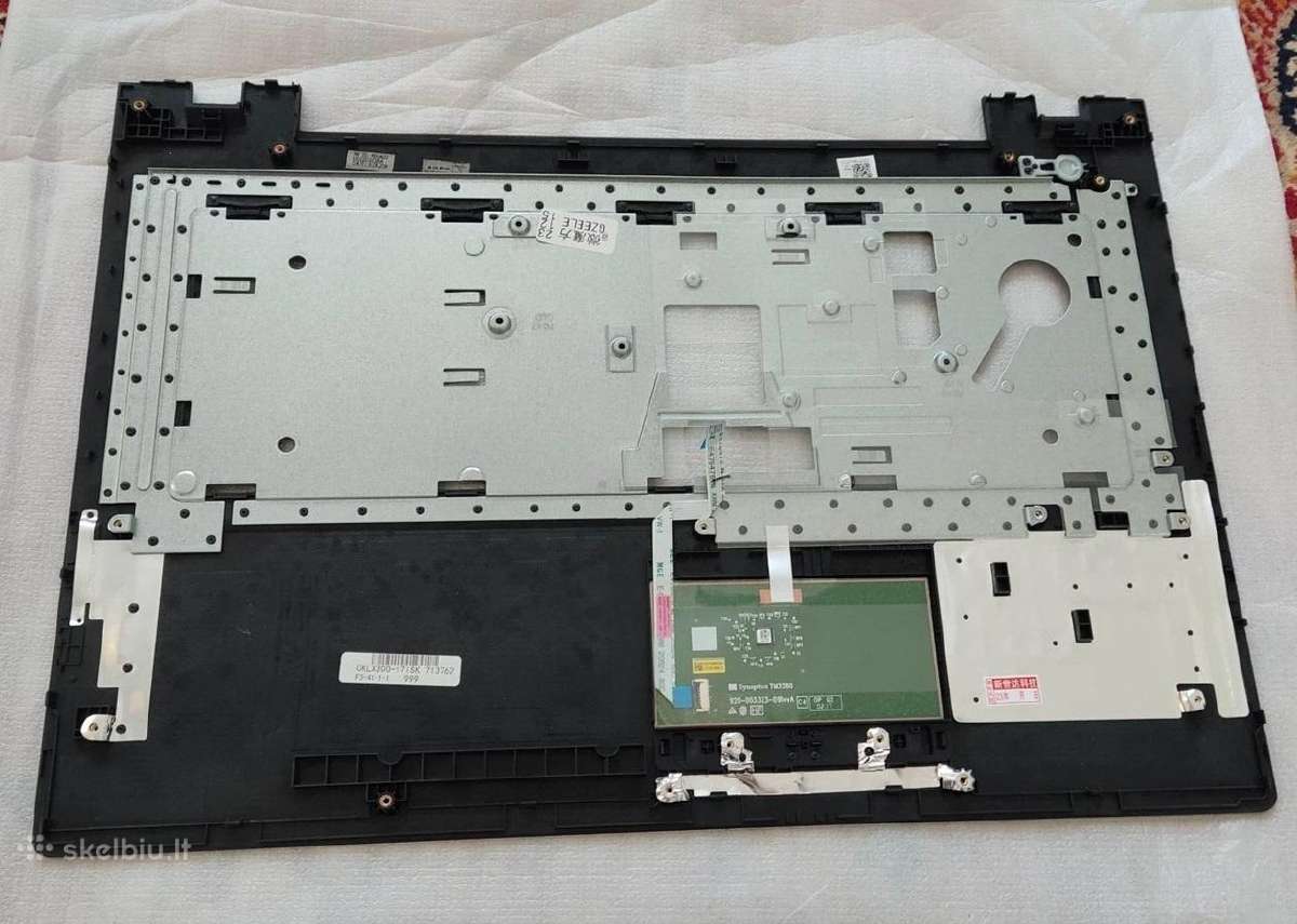 Lenovo Ideapad 300-17isk Palmrest - nuotraukos Nr. 2