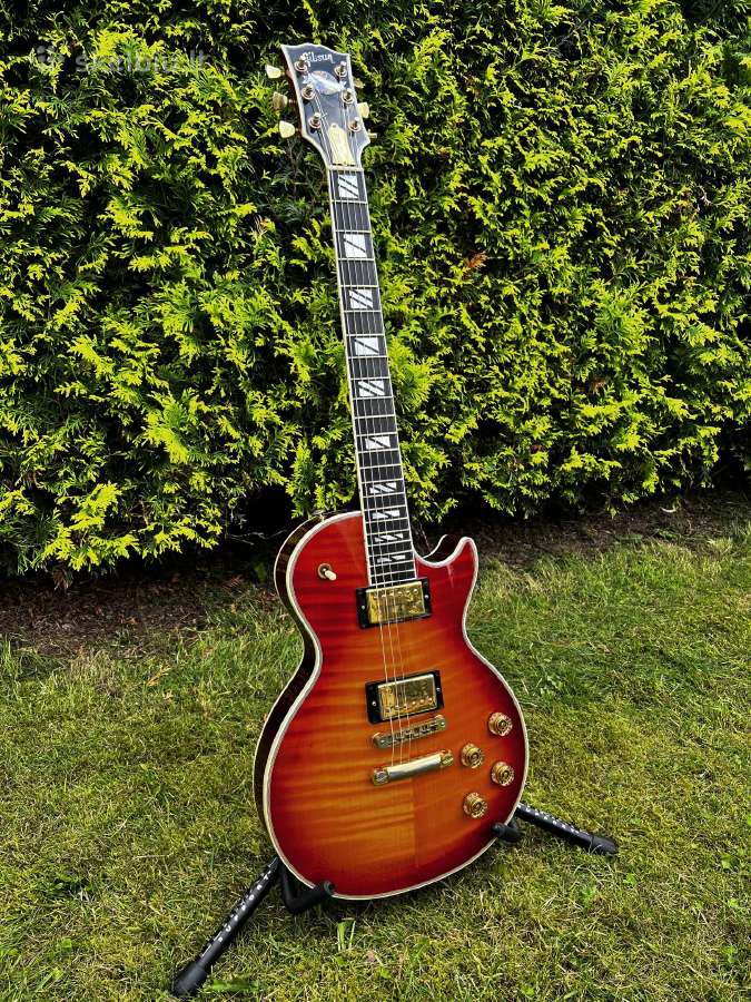 Gibson Les Paul Supreme Cherry burst 2009m.