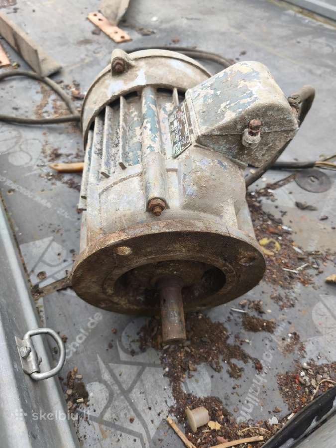 Elektros variklis 2.8kw 1420aps