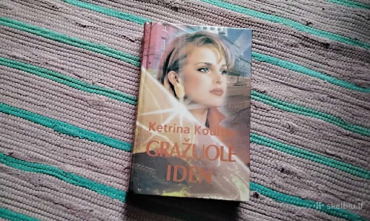 Gražuolė Iden Ketrina Koulter